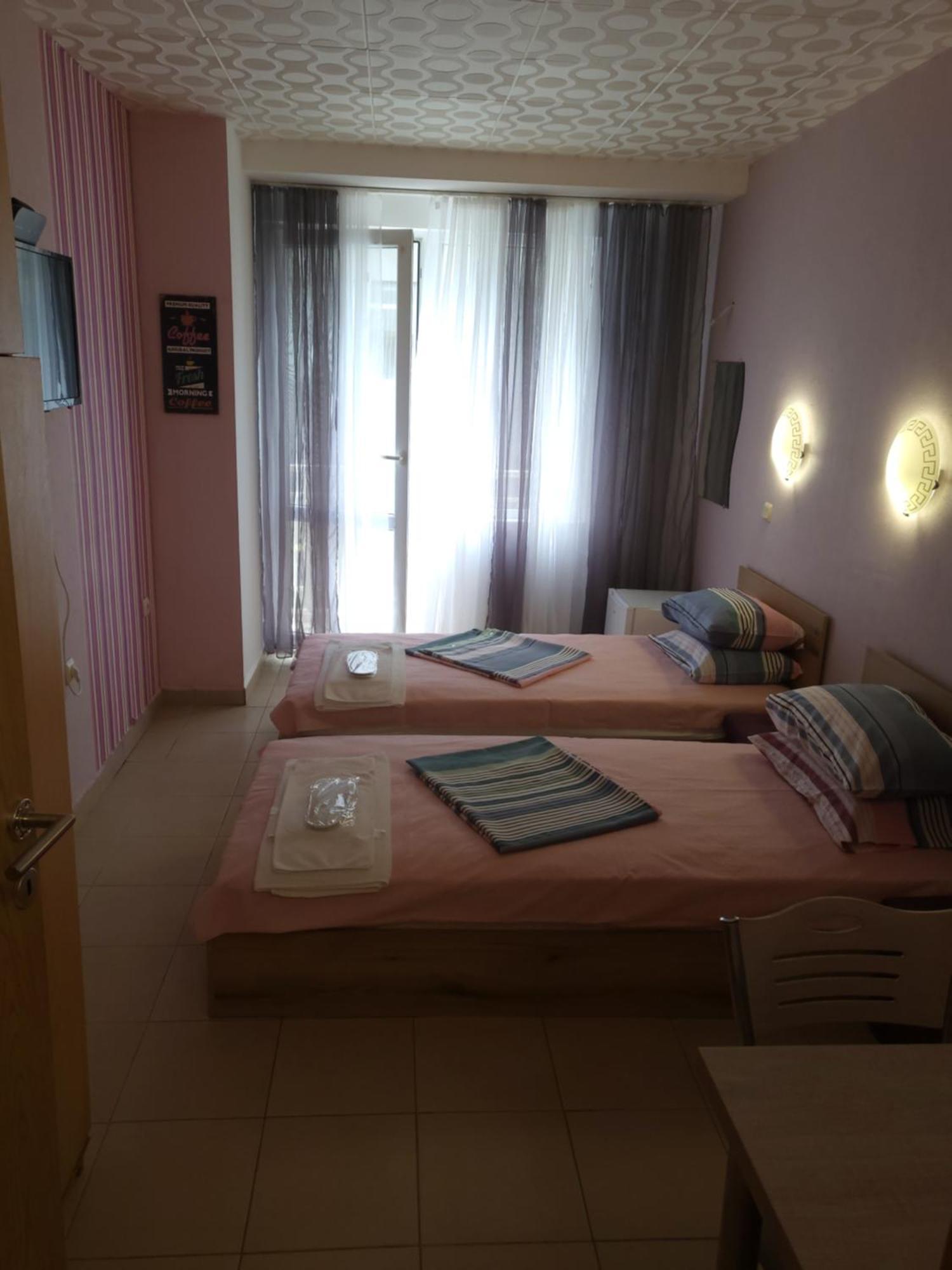 Apartamenti Ivaia 2 Varna Exterior photo